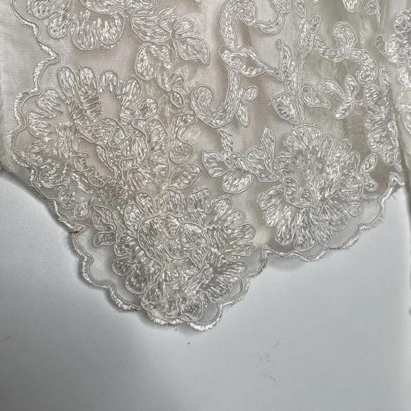 Victor Costa Women's Vintage White Lace Zip-Up Jacket/Tank Top Set size 6 - Picture 8 of 15